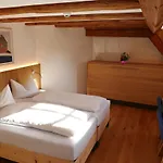 Zum Schwarzen Ross Und Gutmann Zur Post Pensión 3*