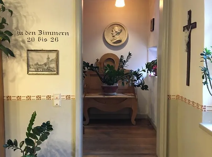 Zum Schwarzen Ross Und Gutmann Zur Post Hilpoltstein
